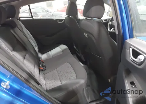 2018 Hyundai Ioniq Hybrid Blue z USA, uszkodzony, nr VIN KMHC65LC2JU102680